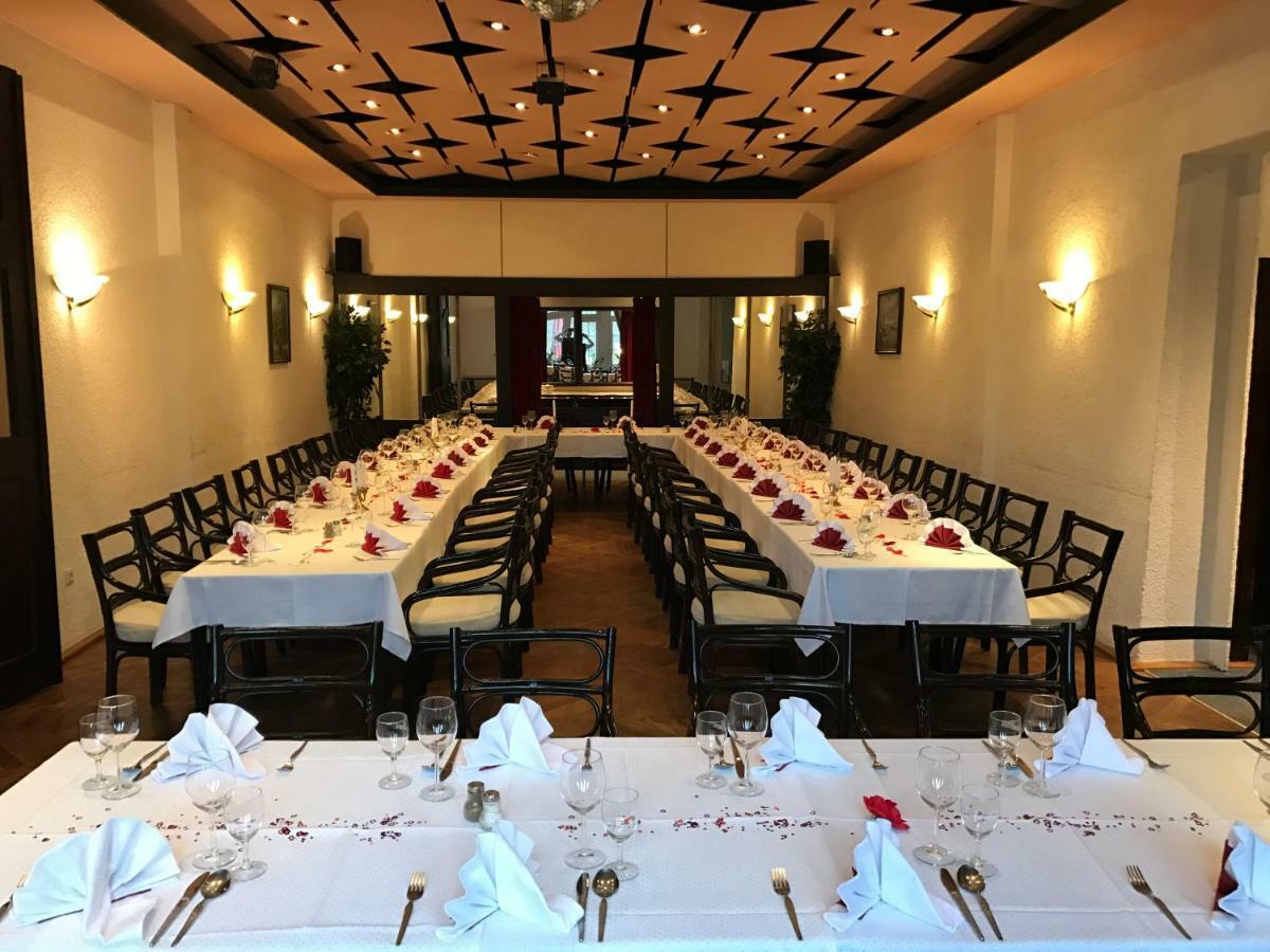 Hotel & Restaurant Schenk Von Landsberg 托伊皮茨 外观 照片